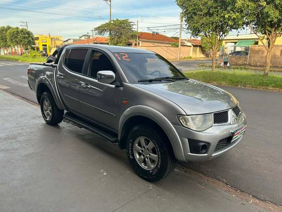 MITSUBISHI L200 TRITON 3.2 HPE 4X4 CD 16V TURBO INTERCOOLER DIESEL 4P MANUAL
